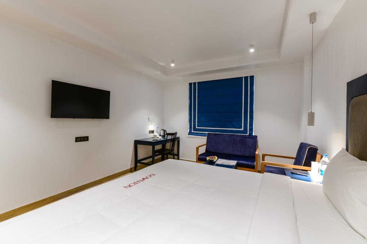 The Downton Hotel Raipur  ภายนอก รูปภาพ