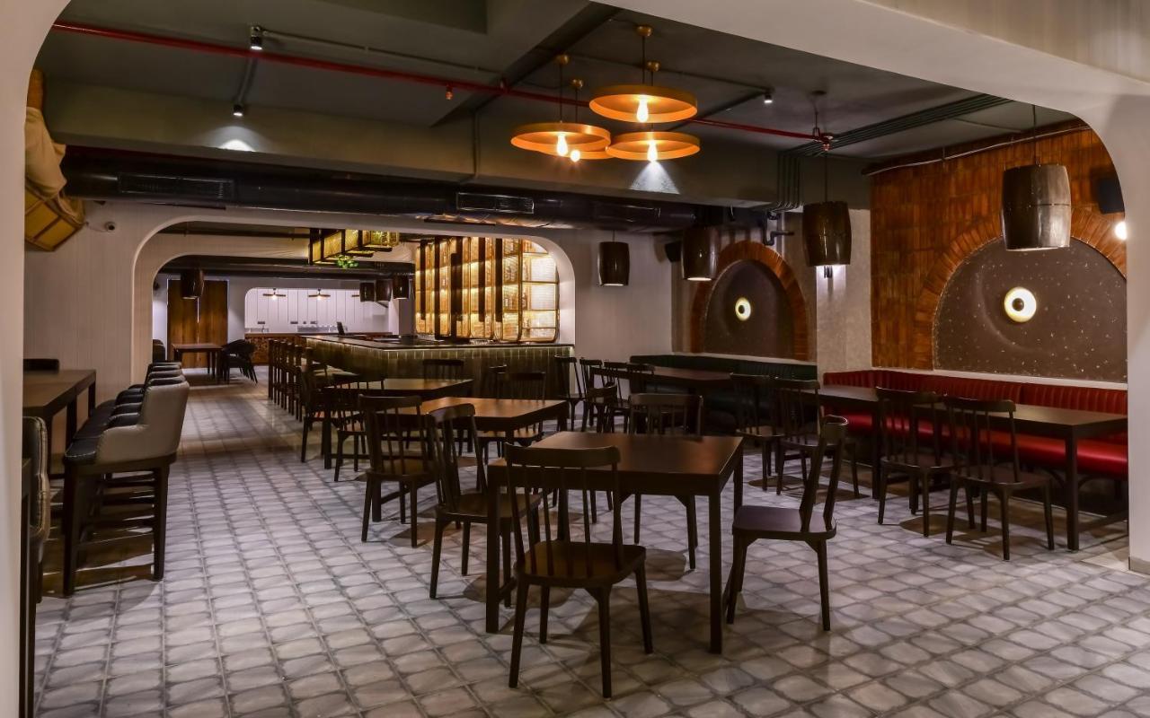The Downton Hotel Raipur  ภายนอก รูปภาพ
